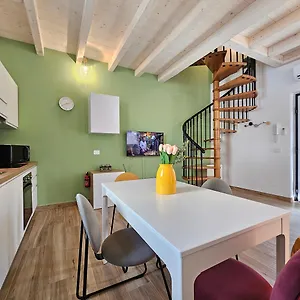 https://casetta-meravigliosa.it-lombardy.com